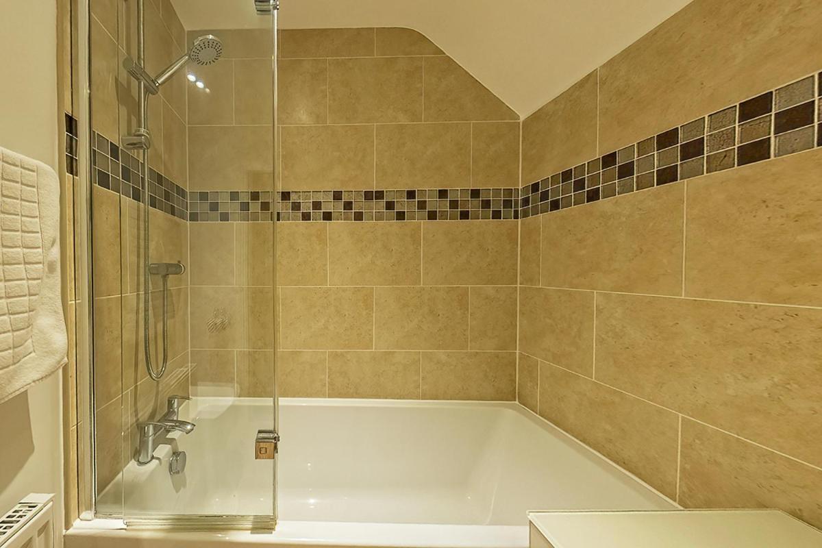 3 Bedroom Barn Conversion With Hot Tub-Garden View - Ty Cerrig Barn Corwen Esterno foto
