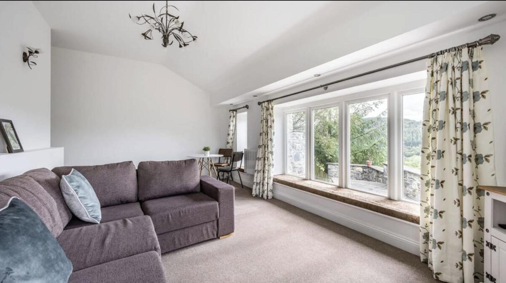 3 Bedroom Barn Conversion With Hot Tub-Garden View - Ty Cerrig Barn Corwen Esterno foto